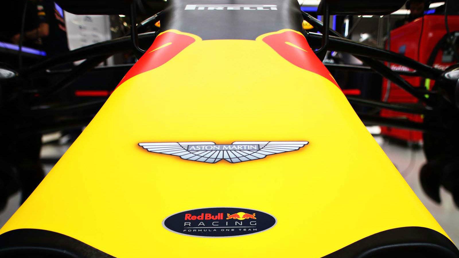 tag aston martin formula 1