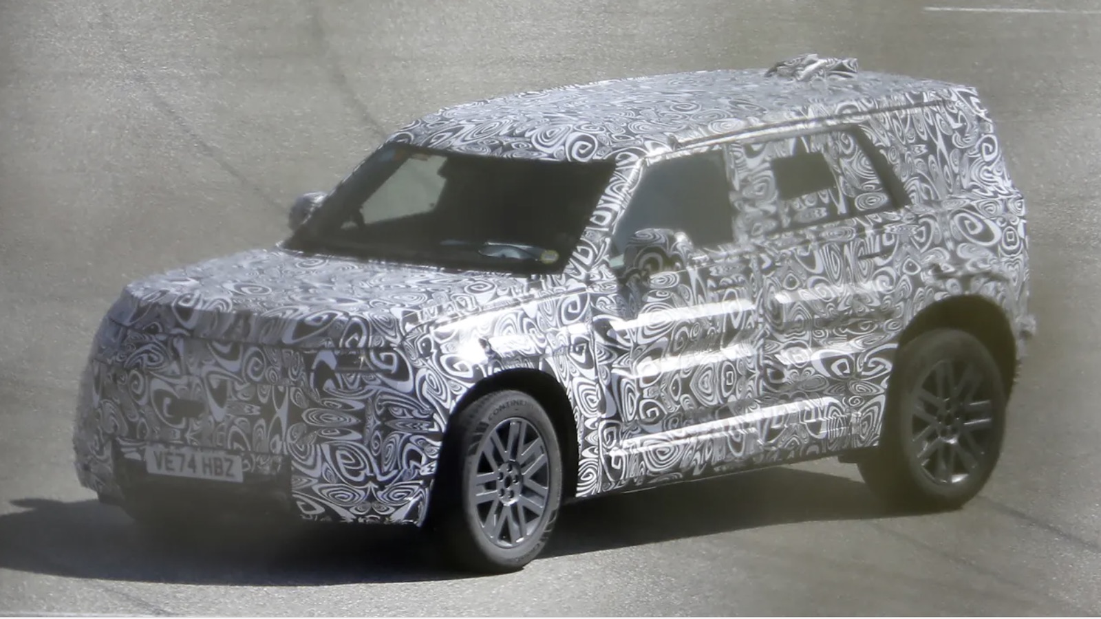 Το Land Rover Defender Sport βρίσκεται σε δοκιμές εξέλιξης