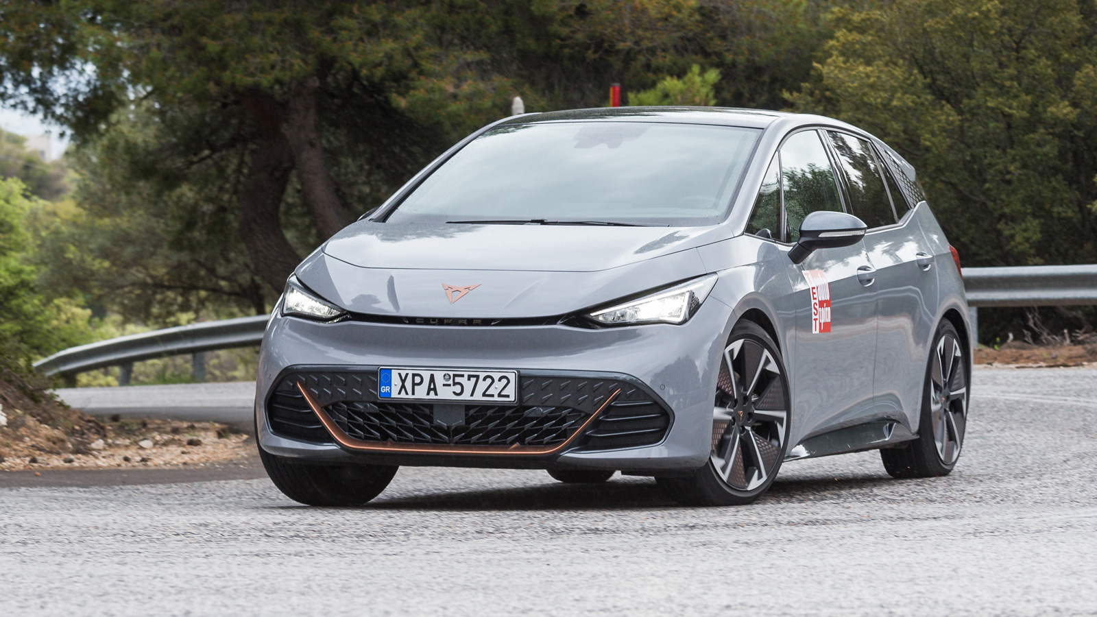 Δοκιμή: CUPRA Born VZ | Mε επιδόσεις «φωτιά» και cool αυτονομία!  