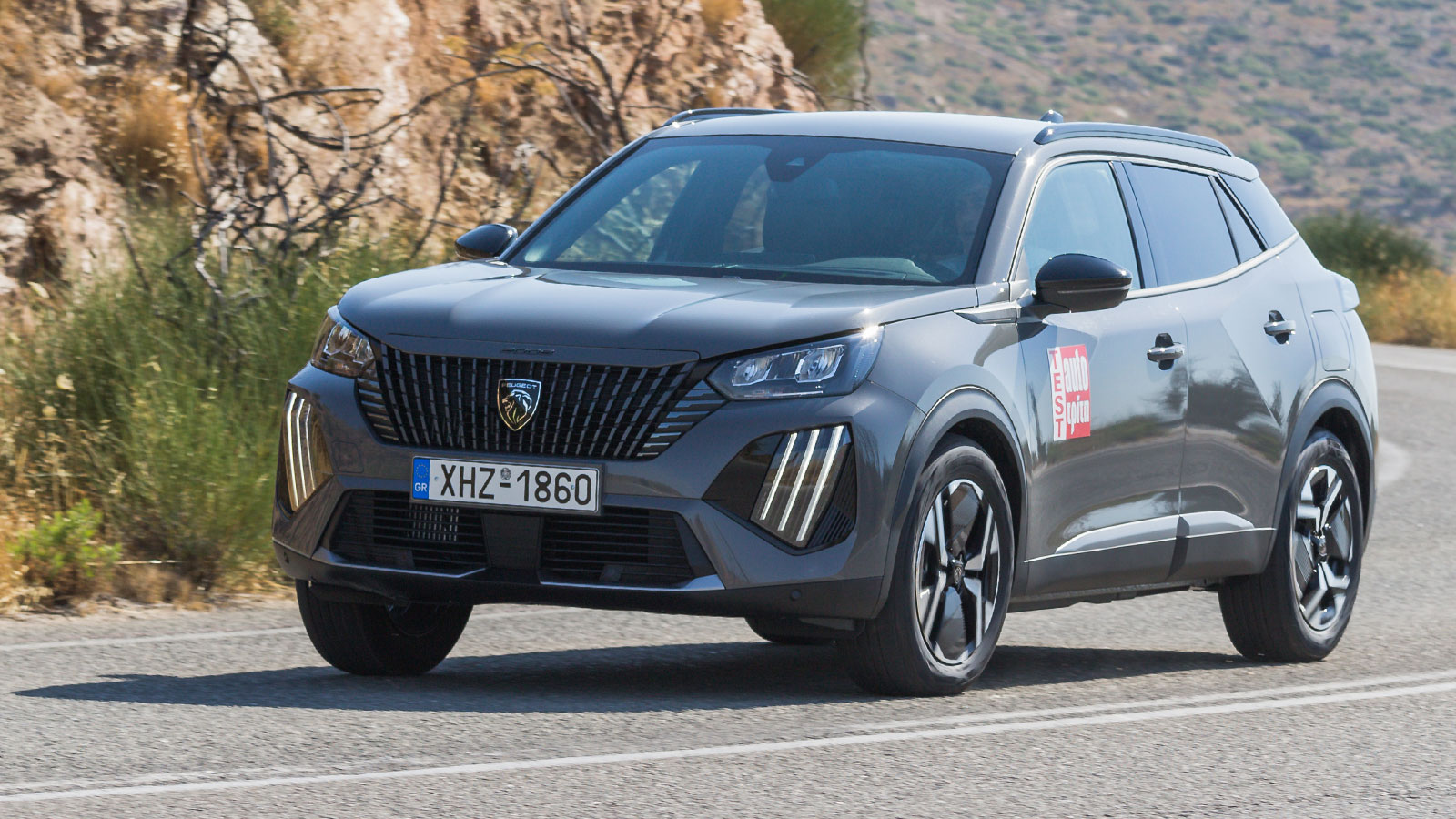 Δοκιμή: Peugeot 2008 Hybrid με 145 PS -Mild hybrid σαν... hybrid Δοκιμή: Peugeot 2008 Hybrid με 145 PS -Mild hybrid σαν... hybrid
