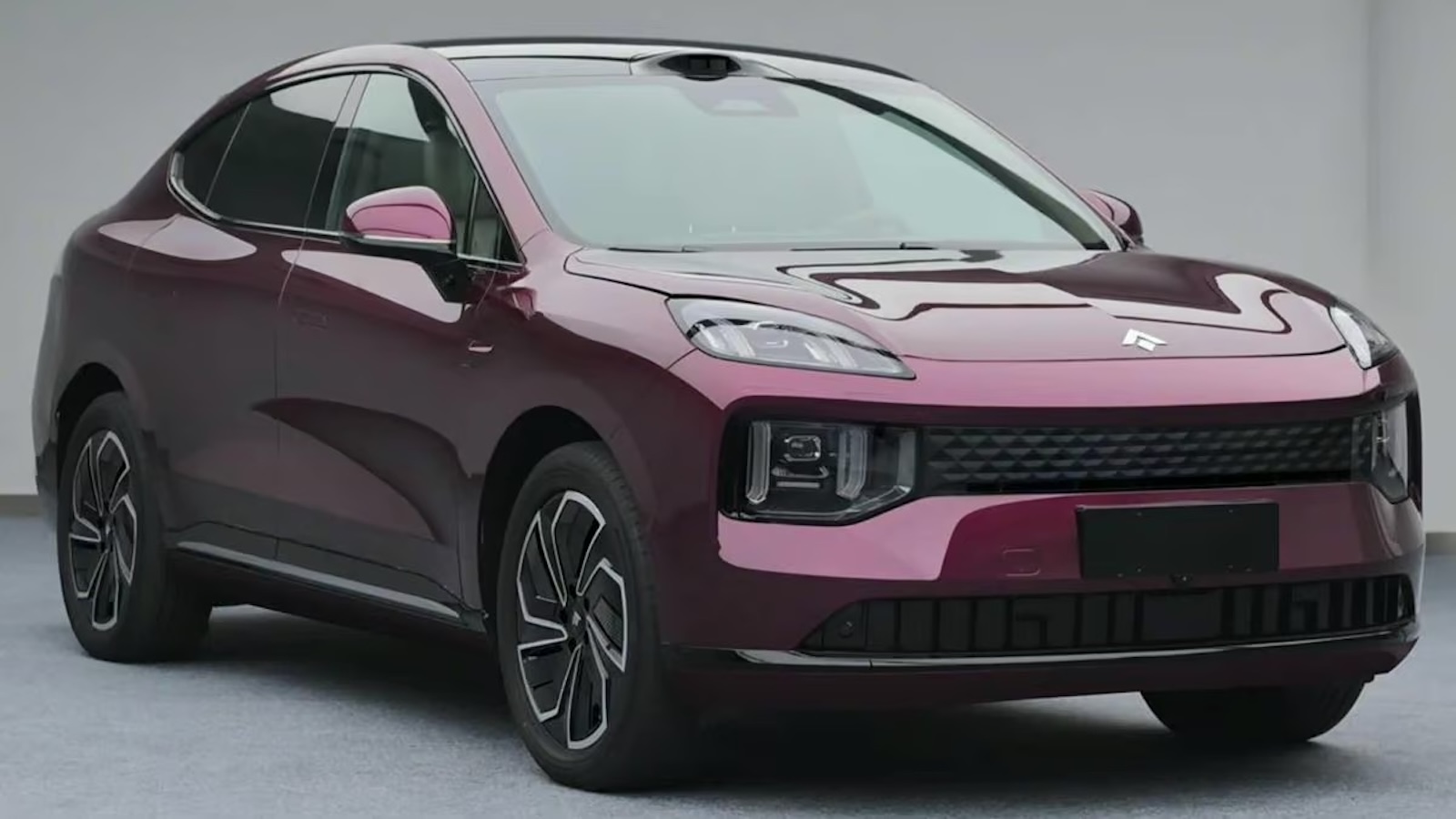 GAC HYPTEC S600: 341 km με 165 km/h & φόρτιση εν κινήσει | AutoTriti 
