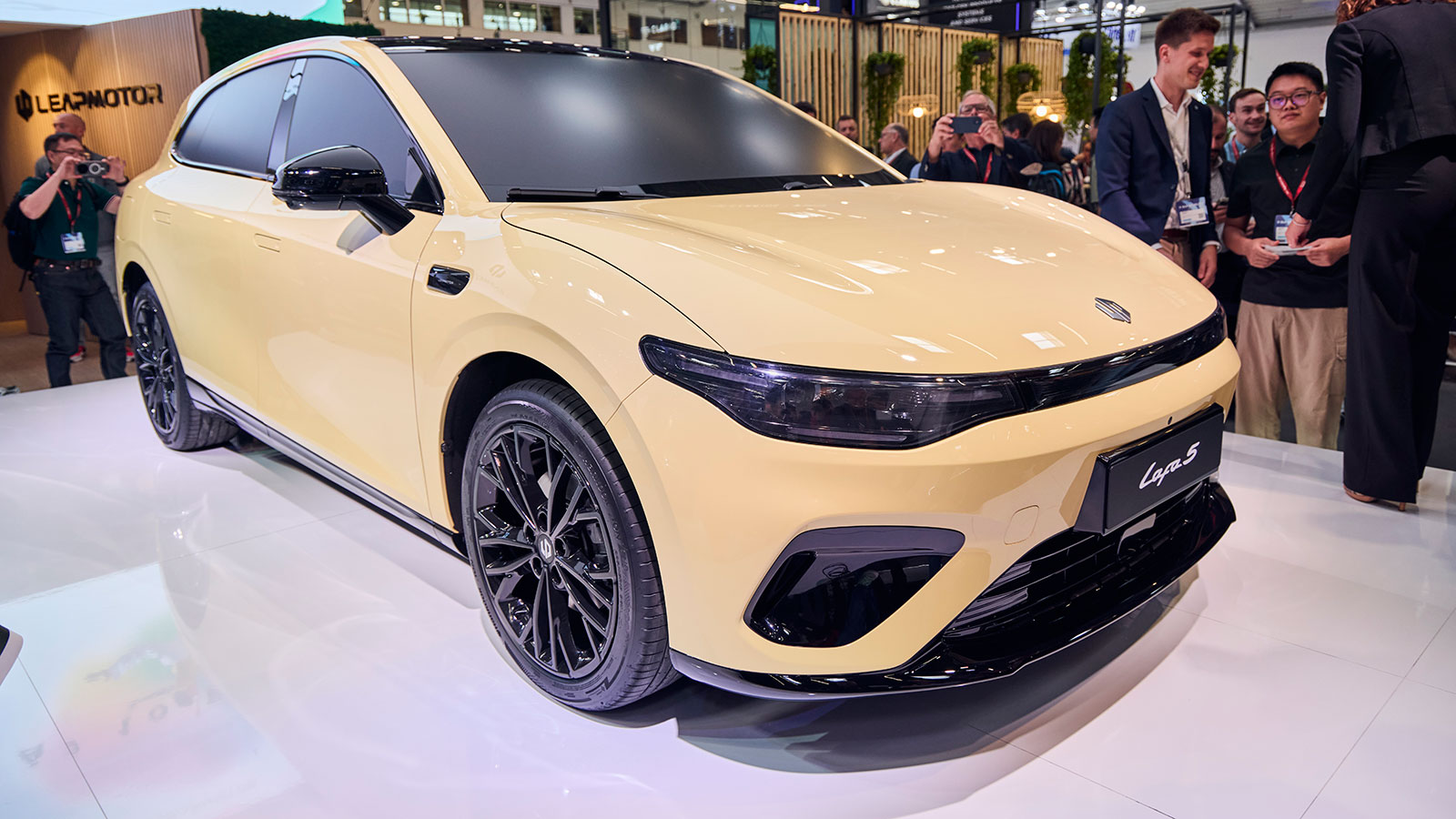 Leapmotor Β05: Νέο οικογενειακό hatchback για την Ευρώπη