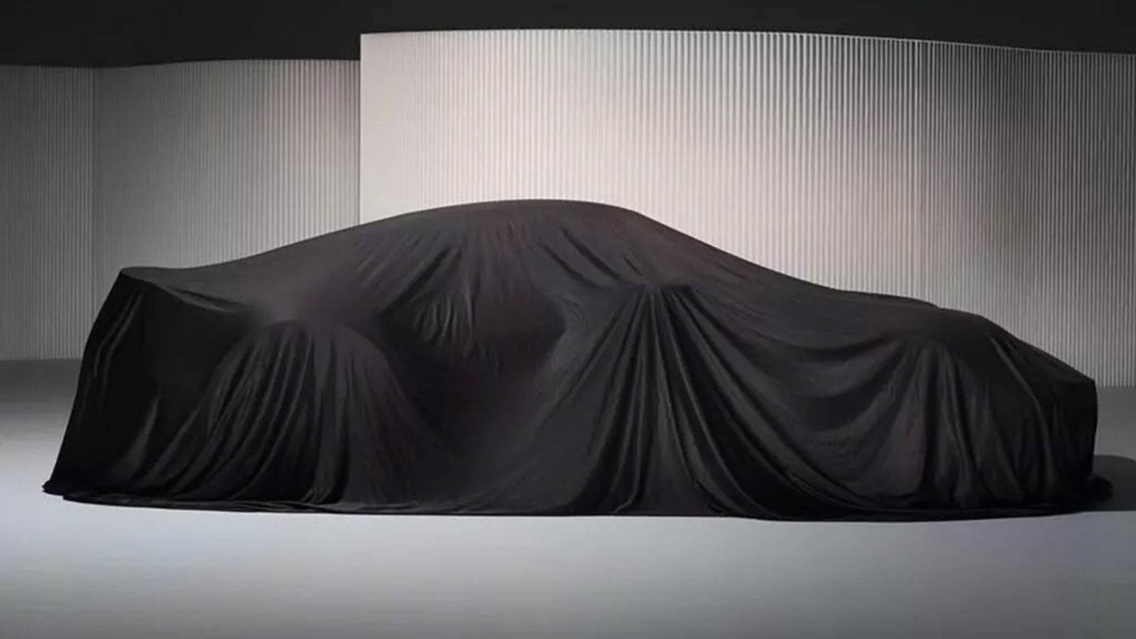 Η Porsche αποκαλύπτει την ανανεωμένη και υβριδική 911 Turbo Η Porsche αποκαλύπτει την ανανεωμένη και υβριδική 911 Turbo