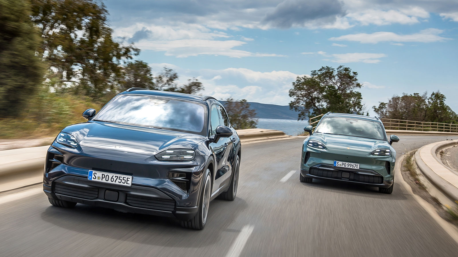 Οδηγούμε τη νέα ηλεκτρική Porsche Cayenne και τις 911 GT3 & 911 Turbo Οδηγούμε τη νέα ηλεκτρική Porsche Cayenne και τις 911 GT3 & 911 Turbo
