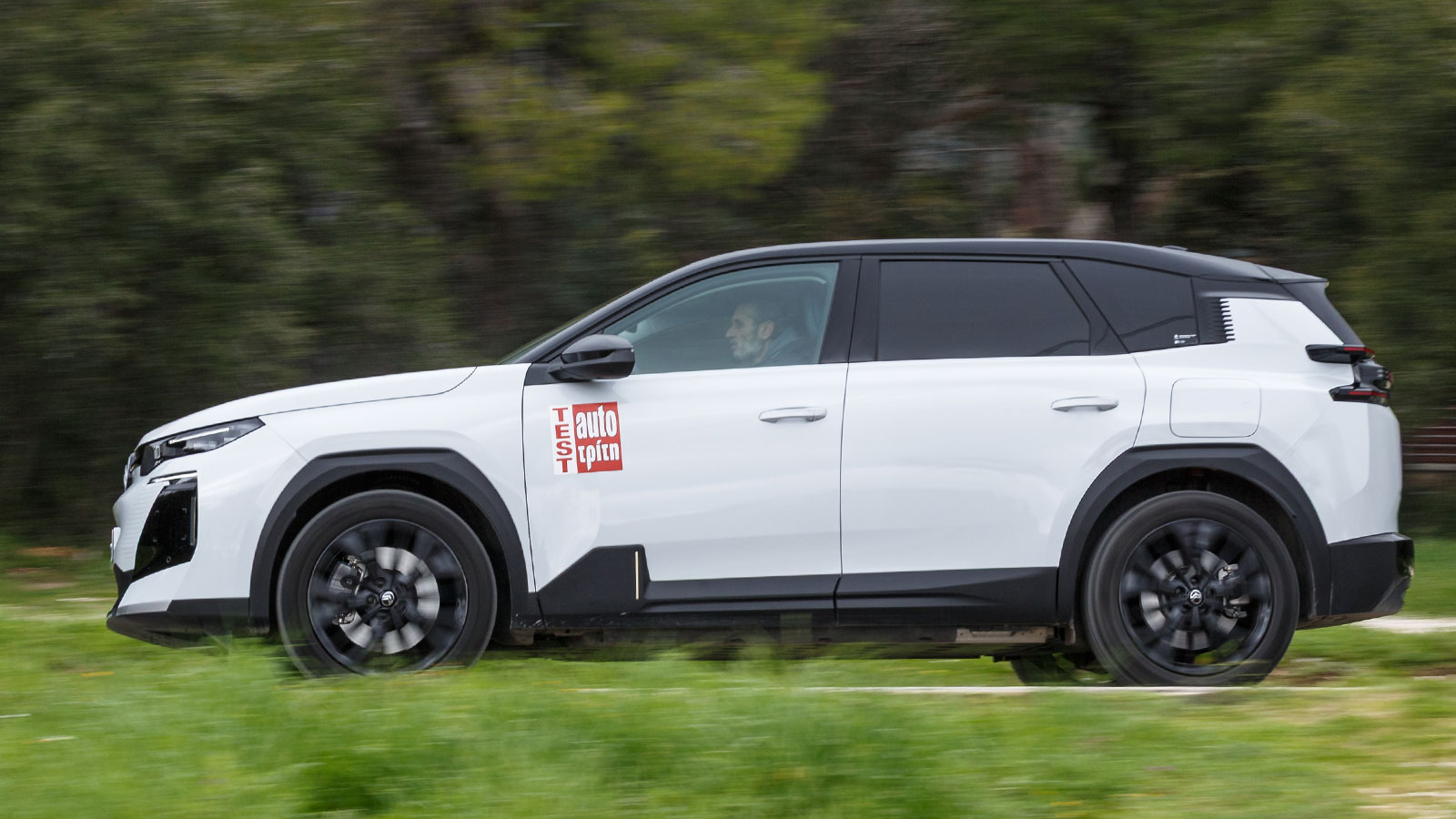 Επιδόσεις-αυτονομία του e-C5 Aircross: Κινείται «αέρινα», κάνει 400 χλμ.