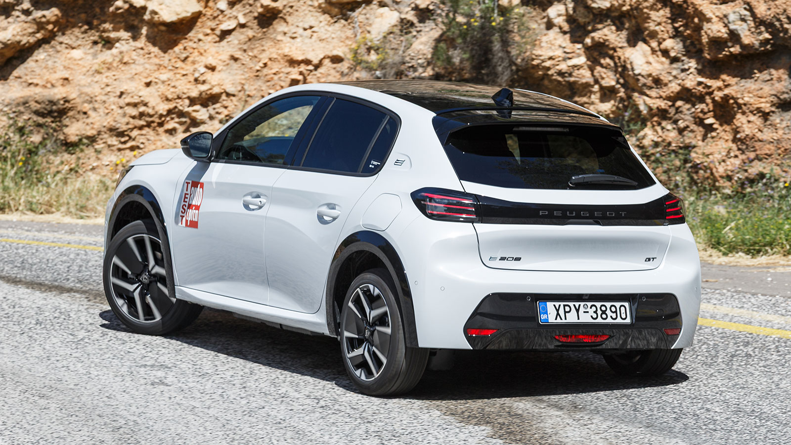 Δοκιμή Peugeot e-208 156 PS 54 kWh | autotriti.gr Δοκιμή Peugeot e-208 156 PS 54 kWh | autotriti.gr