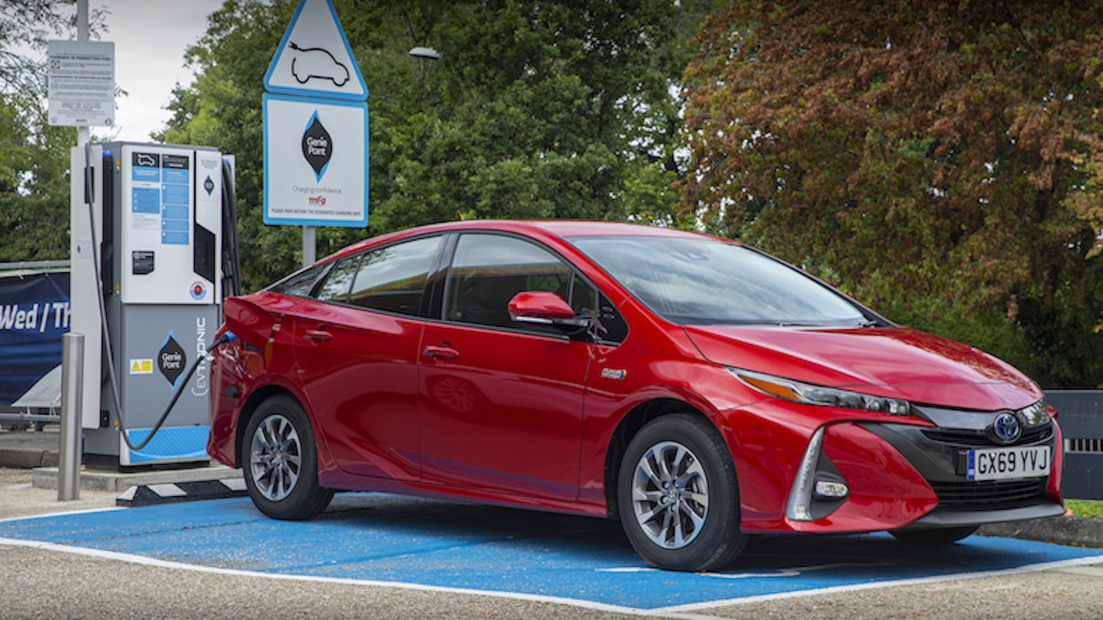 Tα Plug–in υβριδικά «πέρασαν» τα ντίζελ: Γιατί τα πετρελαιοκίνητα εξαφανίζονται στην Ευρώπη Tα Plug–in υβριδικά «πέρασαν» τα ντίζελ: Γιατί τα πετρελαιοκίνητα εξαφανίζονται στην Ευρώπη