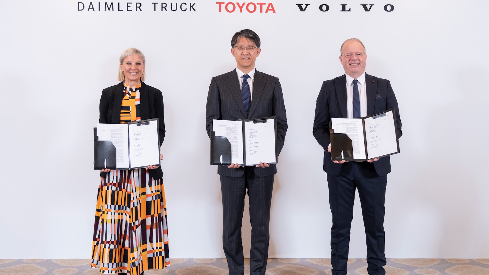 Toyota, Daimler Truck & Volvo: Ιστορική Συμμαχία για το Υδρογόνο Toyota, Daimler Truck & Volvo: Ιστορική Συμμαχία για το Υδρογόνο