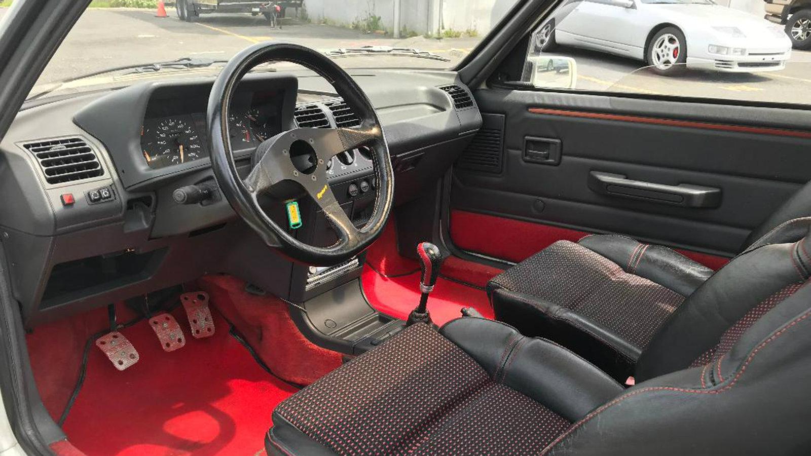 Пежо 205 gti салон