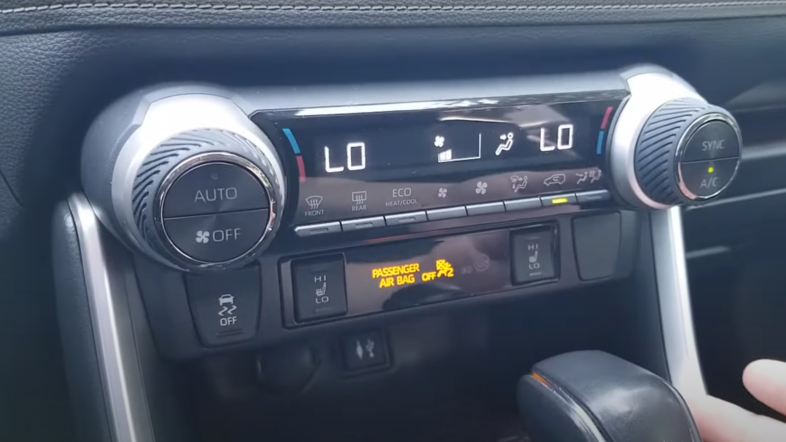 Τι στο καλό σημαίνουν τα κουμπιά του Air Condition; 