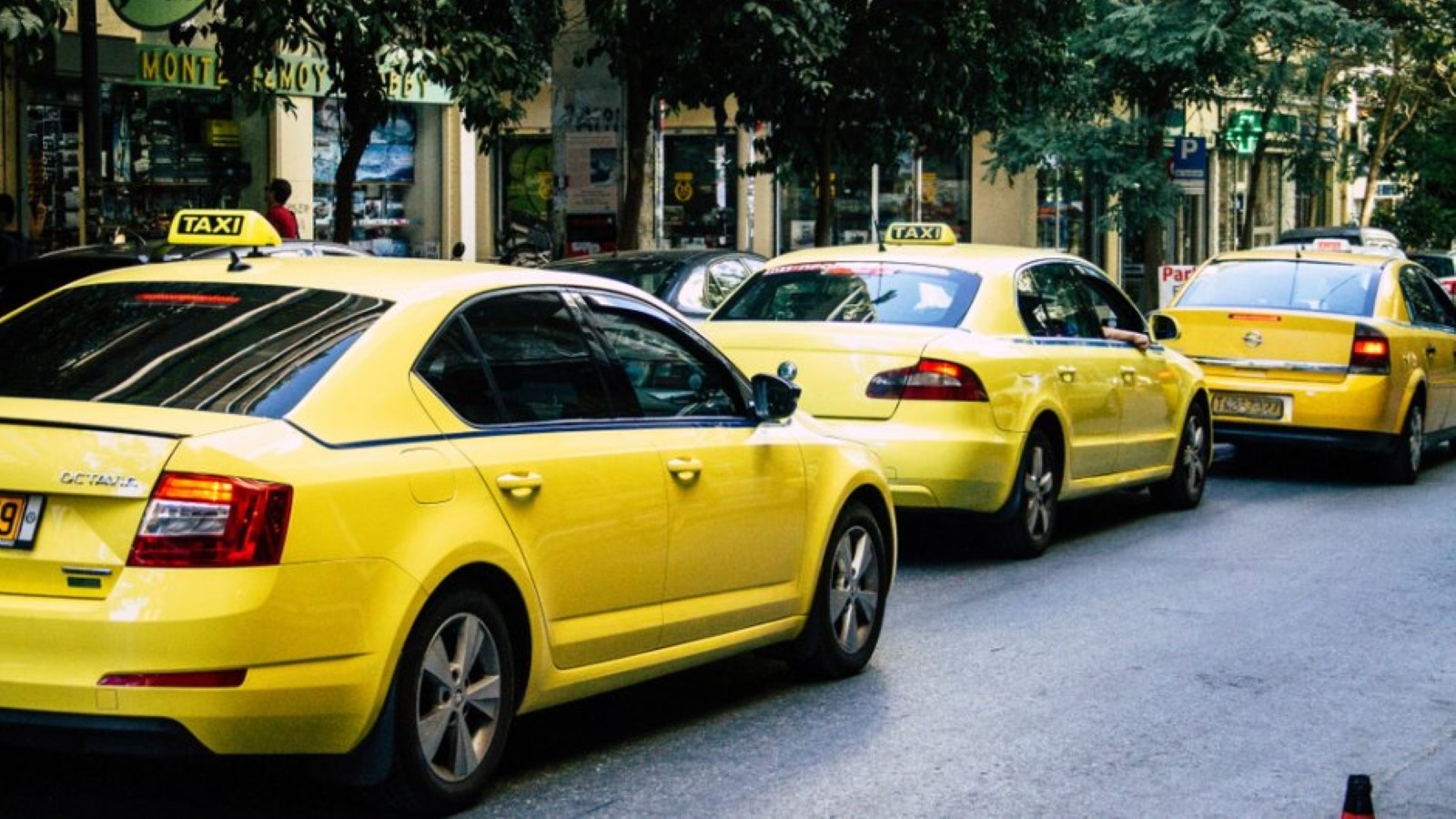Νέα 48ωρη απεργία τα ταξί στην Αθήνα - Πότε θα δέσουν χειρόφρενο Νέα 48ωρη απεργία τα ταξί στην Αθήνα - Πότε θα δέσουν χειρόφρενο