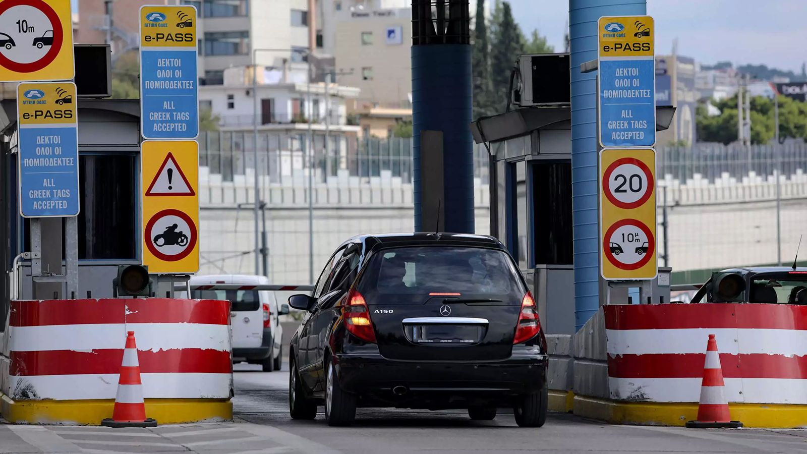 Αττική Οδός: Ανοιχτά τα διόδια Φυλής -Μπήκαν +4.000 οχήματα σε 1 ημέρα Αττική Οδός: Ανοιχτά τα διόδια Φυλής -Μπήκαν +4.000 οχήματα σε 1 ημέρα
