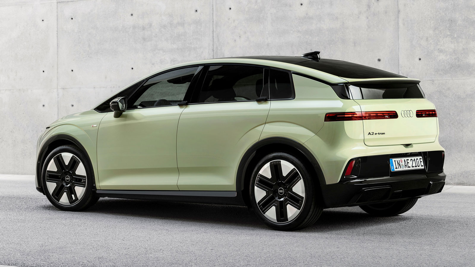 Το Audi A2 e-tron επιστρέφει στη γκάμα της γερμανικής εταιρείας ως ηλεκτρικό με τιμές στην Ελλάδα από 36.980 ευρώ. Το Audi A2 e-tron επιστρέφει στη γκάμα της γερμανικής εταιρείας ως ηλεκτρικό με τιμές στην Ελλάδα από 36.980 ευρώ.