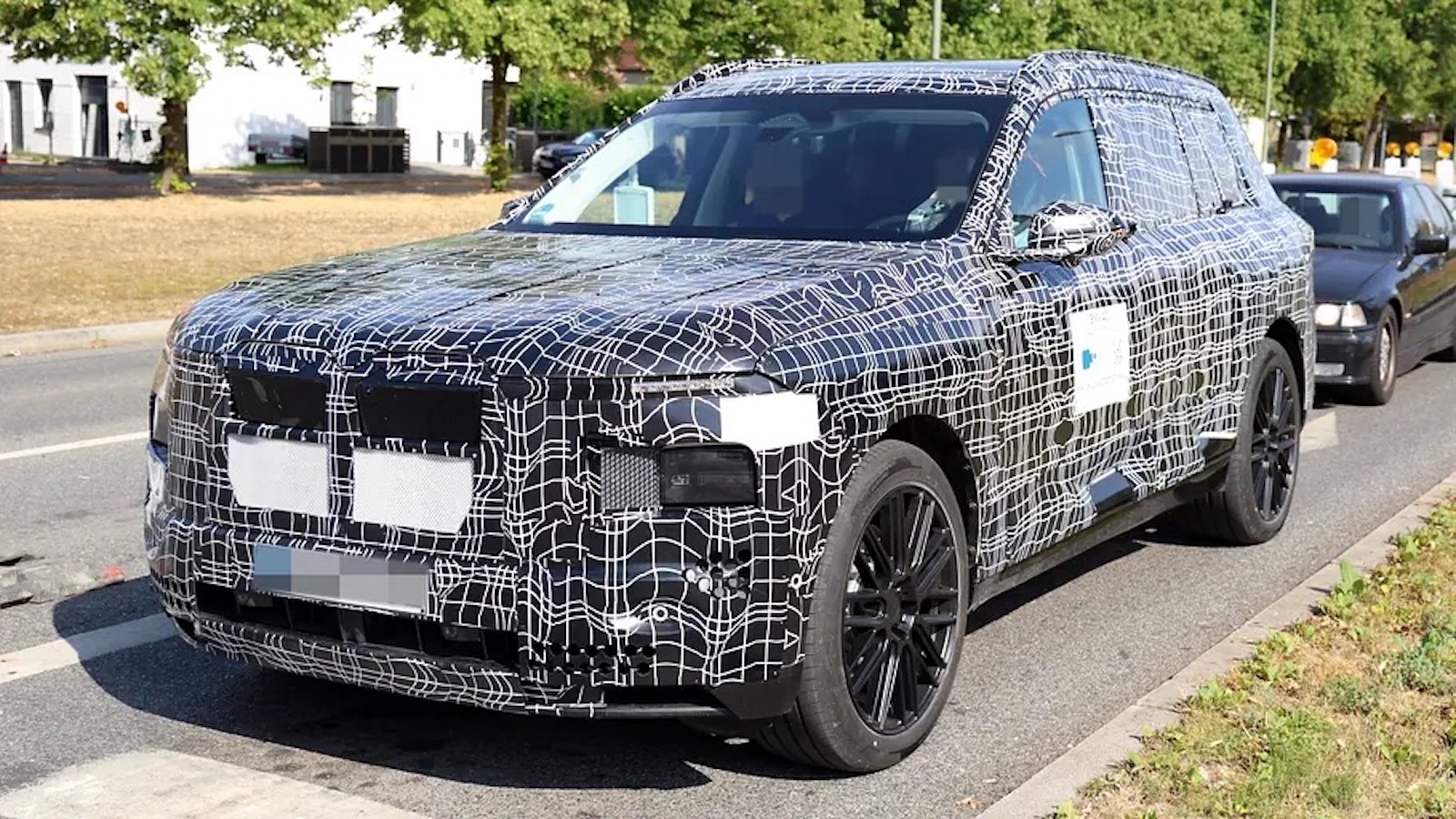 Νέα BMW X7 & iX7 (2027): Όσα γνωρίζουμε για το κορυφαίο luxury SUV 