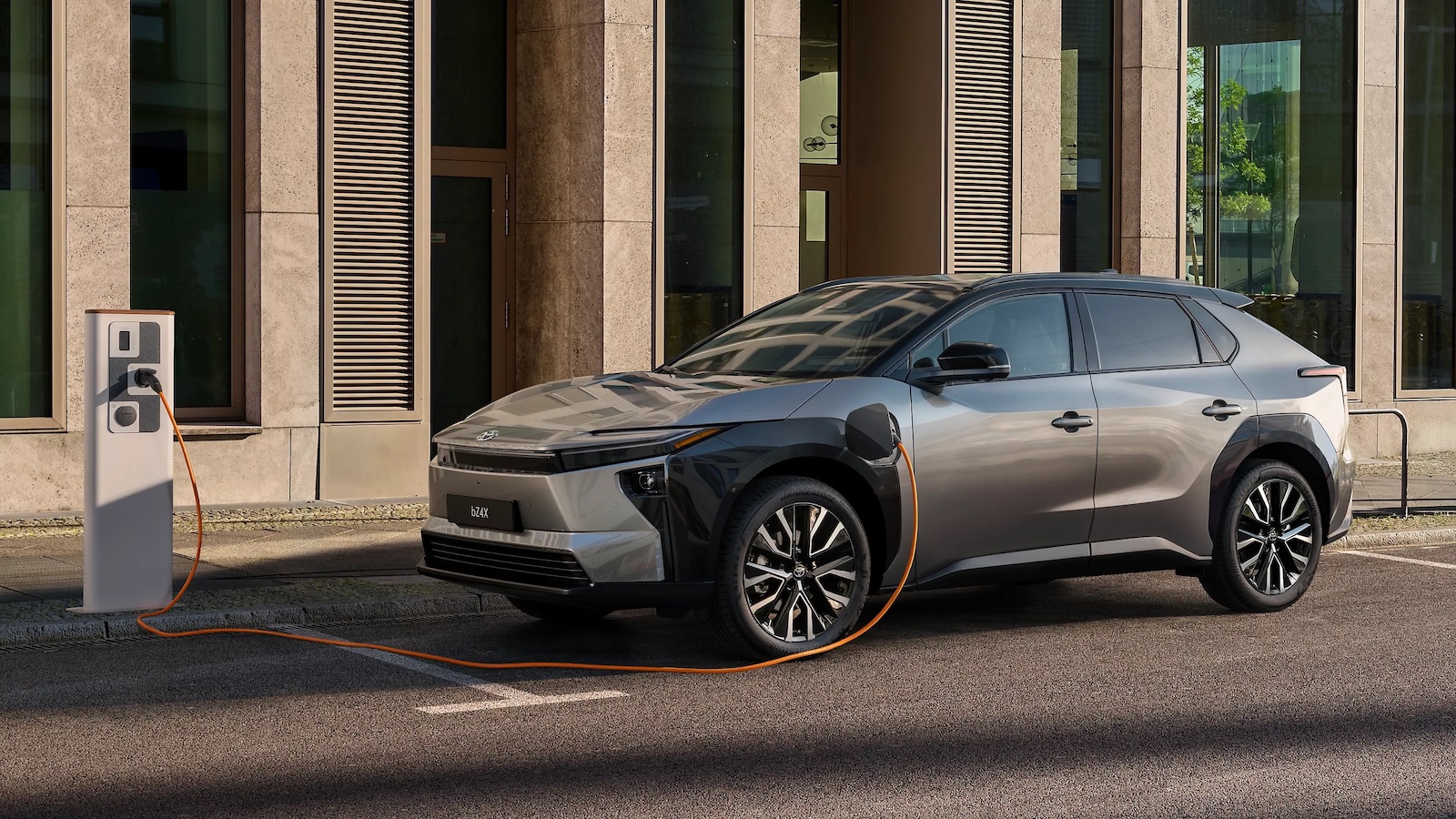 Αύξηση των ηλεκτρικών στην Ευρώπη - Στην Ελλάδα 6 στα 10 νέα αυτοκίνητα με ρεύμα 