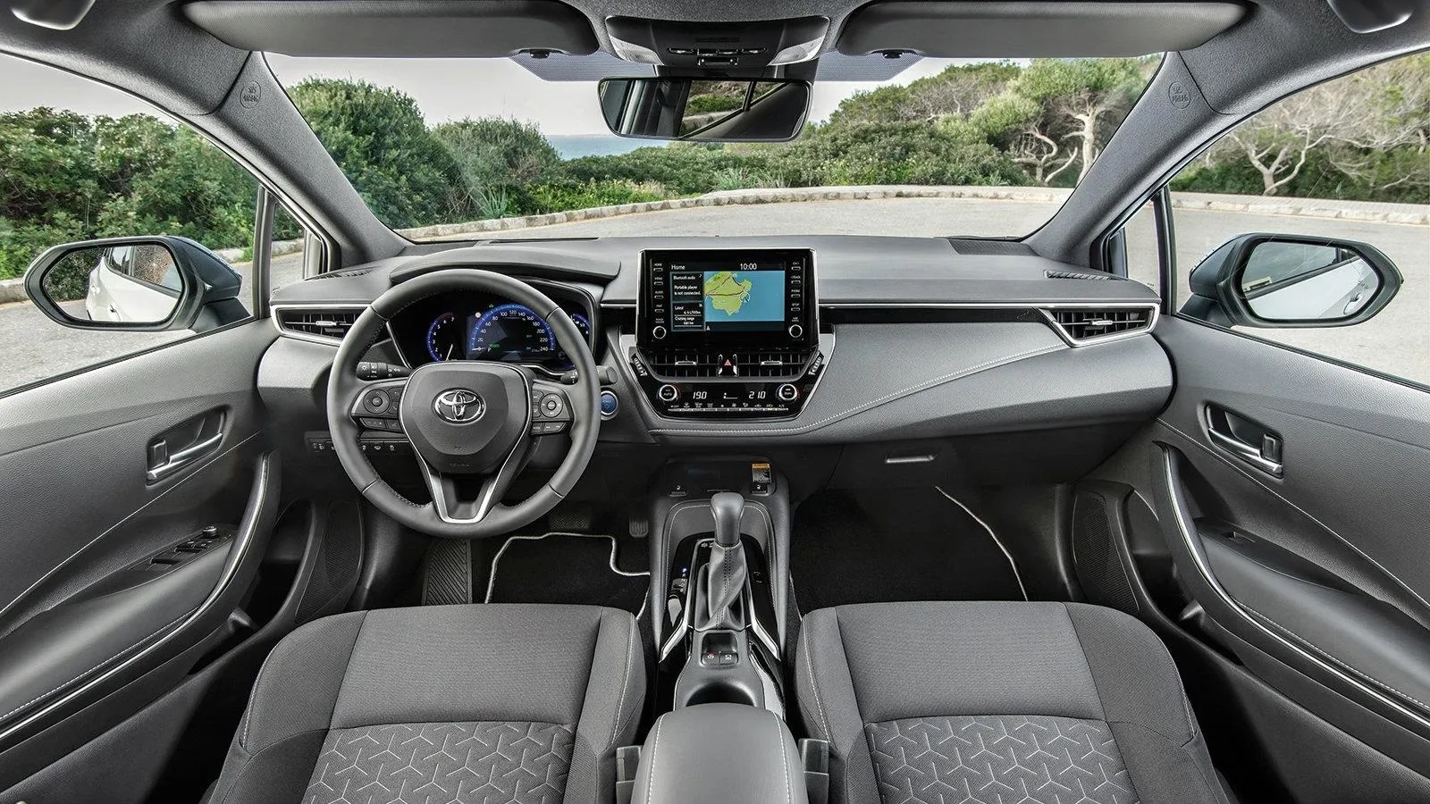Εκδόσεις εξοπλισμού της Corolla Hybrid