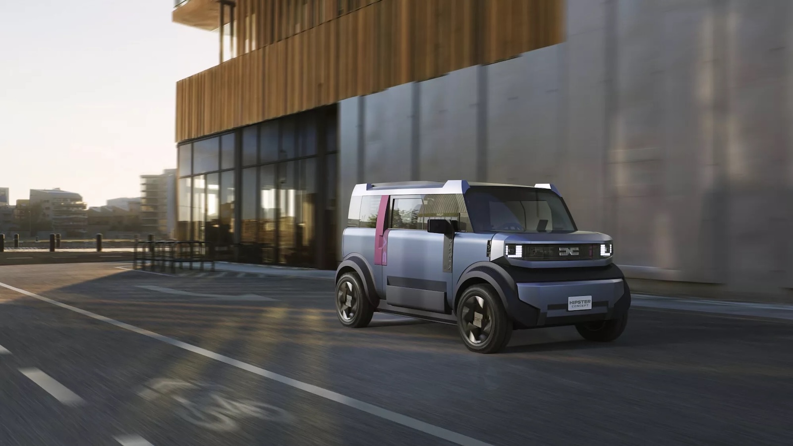 Η Dacia παρουσίασε το Hipster, ένα πρωτότυπο ηλεκτρικό -πόλης που υλοποιεί τις αρχές της κατηγορίας E-car. Έχει μήκος 3,0 μέτρα και βάρος μόλις 800 κιλά.