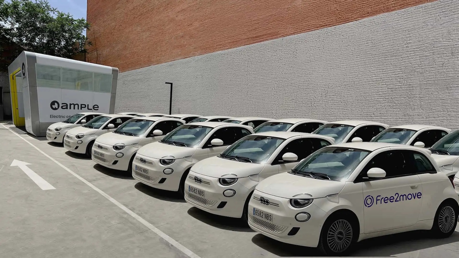 Fiat 500e: Κυκλοφορούν τα πρώτα ηλεκτρικά που «φορτίζουν» σε 5 λεπτά Fiat 500e: Κυκλοφορούν τα πρώτα ηλεκτρικά που «φορτίζουν» σε 5 λεπτά