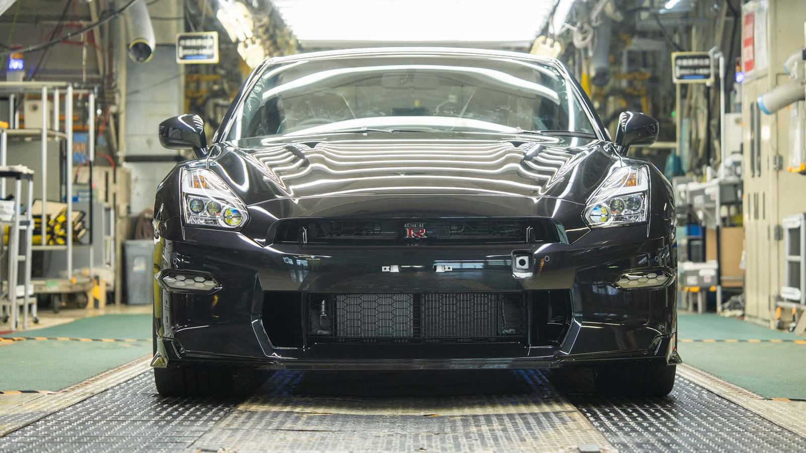 To Nissan GT-R μας είπε... sayonara!  