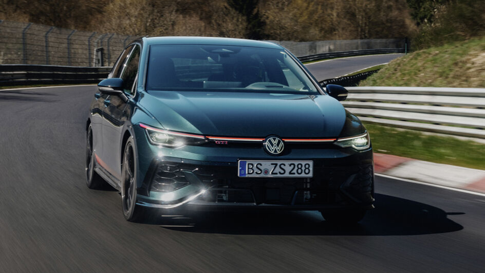 Ρεκόρ στο Ring για το Volkswagen Golf GTI Edition 50!