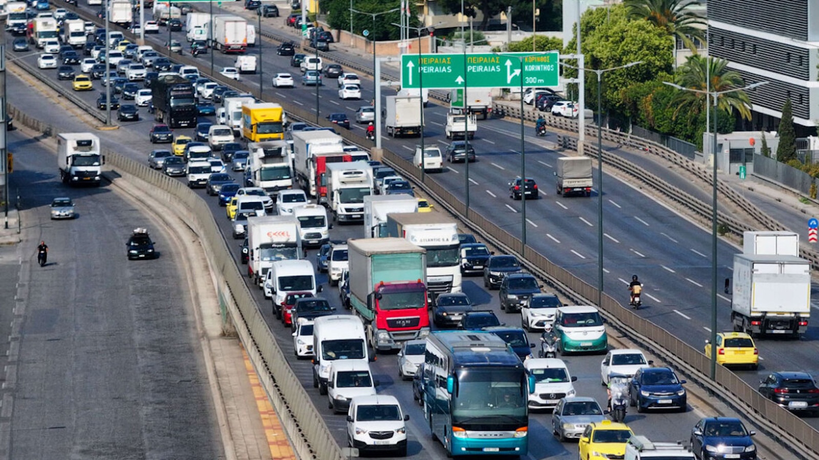 Μποτιλιάρισμα στην Αττική: Στο κόκκινο ο Κηφισός & τα Νότια λόγω Ράλλυ Ακρόπολις 