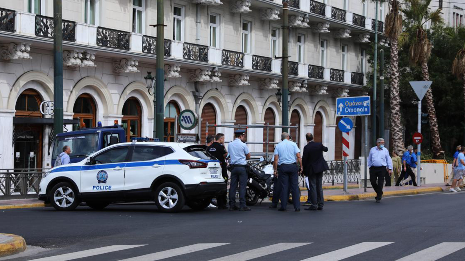 28η Οκτωβρίου: Κλειστοί δρόμοι σε Αθήνα, Πειραιά – Τι ισχύει στα ΜΜΜ  28η Οκτωβρίου: Κλειστοί δρόμοι σε Αθήνα, Πειραιά – Τι ισχύει στα ΜΜΜ