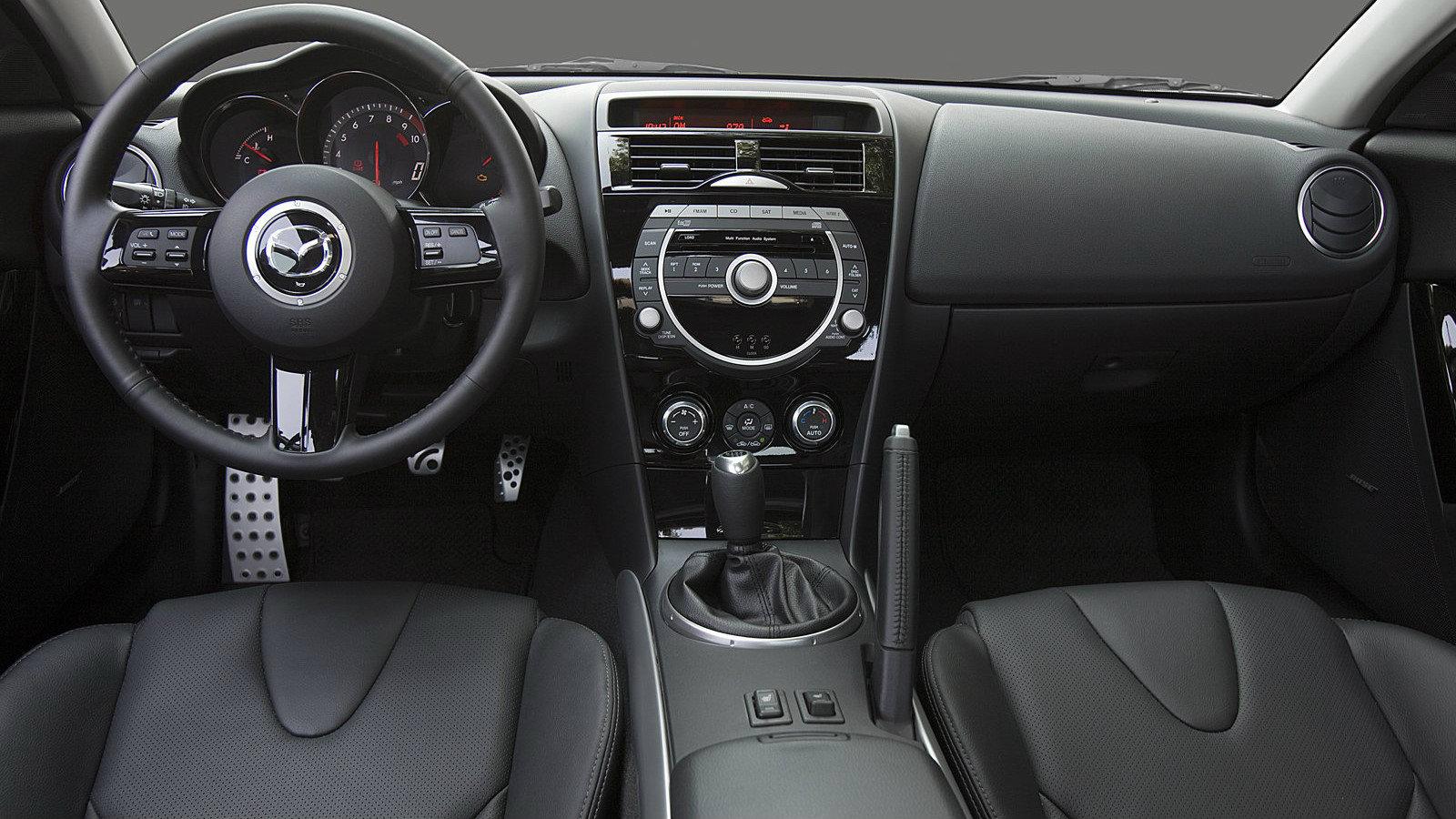 Mazda rx8 салон