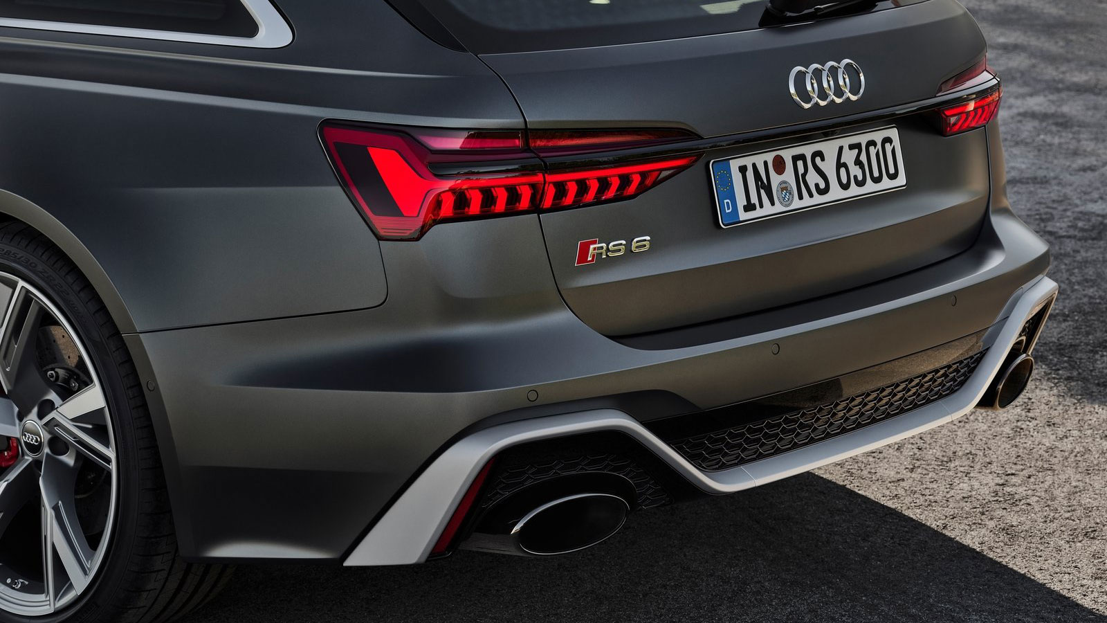 Αφιέρωμα στο Audi RS 6 -Το πιο «βρωμόγκαζο» station που φτιάχτηκε ποτέ! 