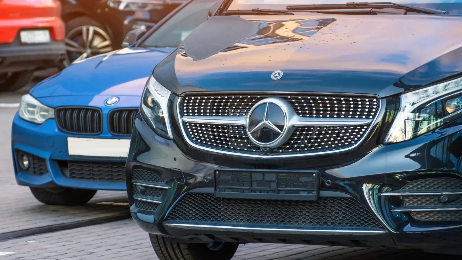 Έρχεται συνεργασία Mercedes & BMW για κινητήρες βενζίνης; Έρχεται συνεργασία Mercedes & BMW για κινητήρες βενζίνης;