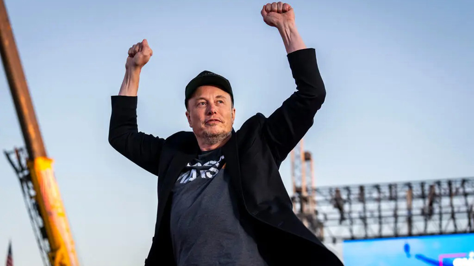 Tesla: Ο Elon Musk αναλαμβάνει τις πωλήσεις σε Ευρώπη-ΗΠΑ 