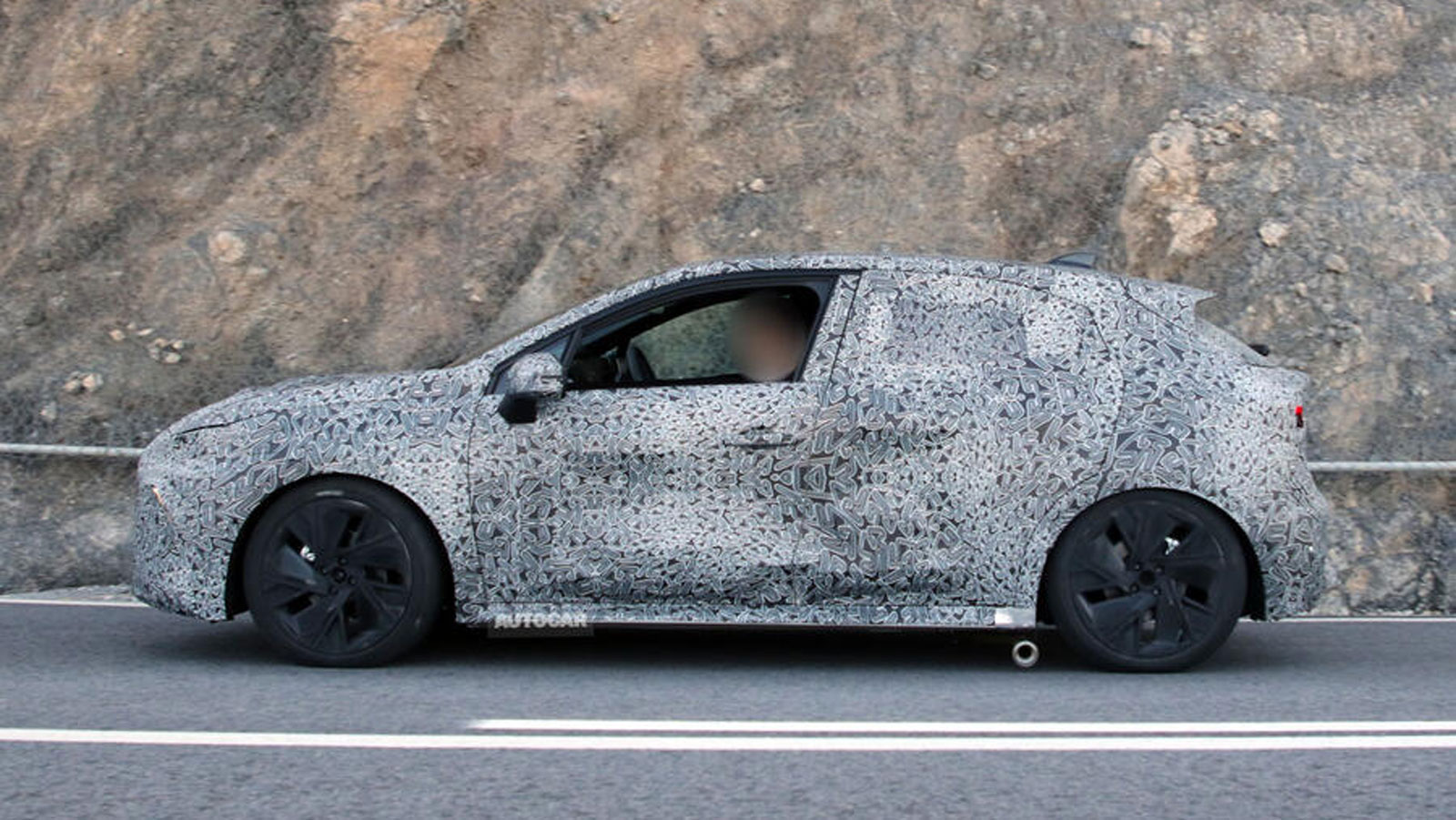 Το νέο Renault Clio θα είναι αποκλειστικά υβριδικό, χωρίς ηλεκτρικές εκδόσεις | autotriti.gr Το νέο Renault Clio θα είναι αποκλειστικά υβριδικό, χωρίς ηλεκτρικές εκδόσεις | autotriti.gr