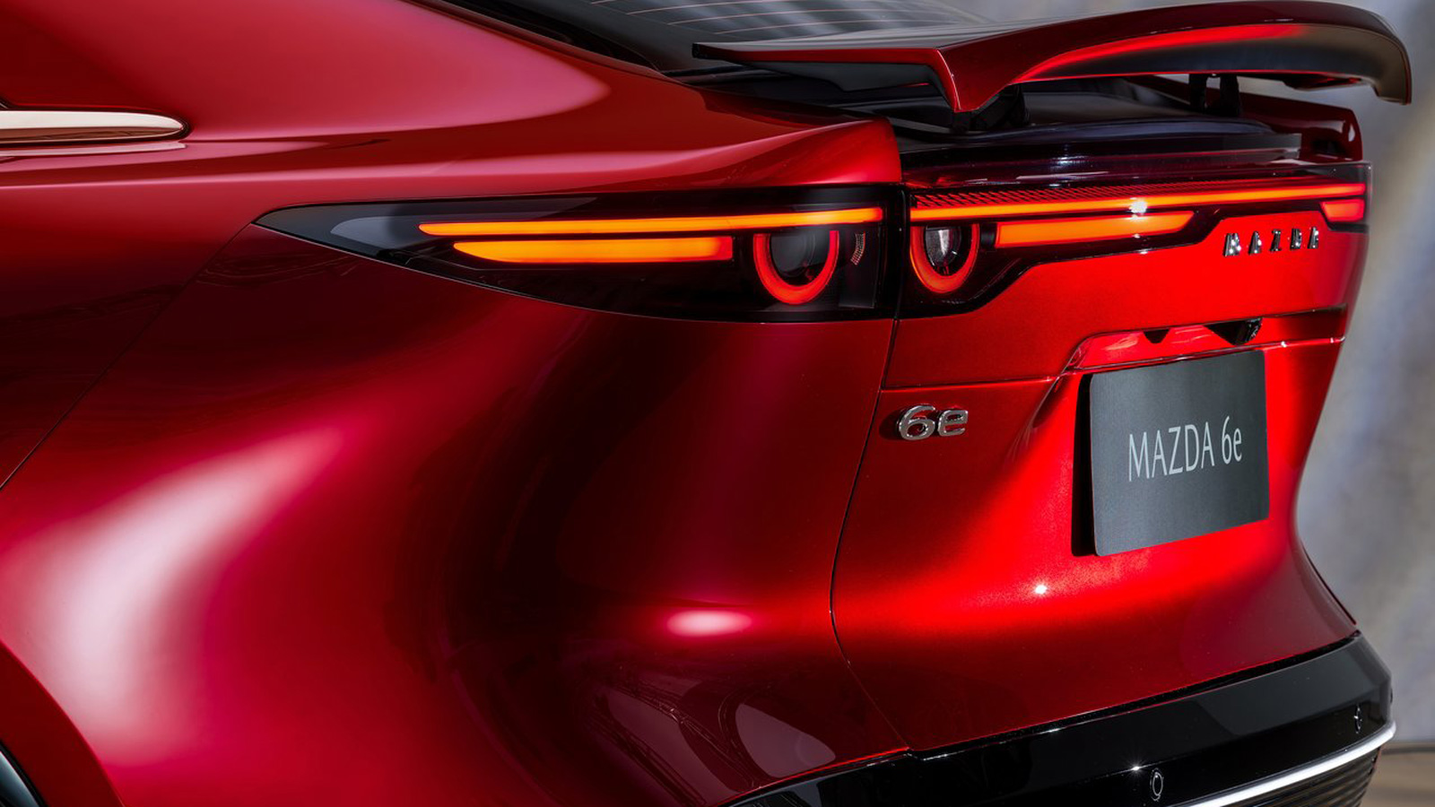 Η γνώμη μας & Τεχνικά Χαρακτηριστικά