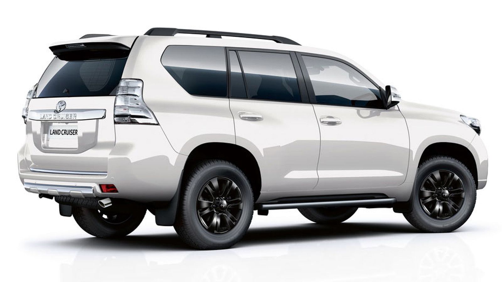 Toyota 6 местная