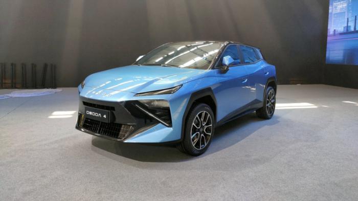  Omoda 4:  B-SUV     