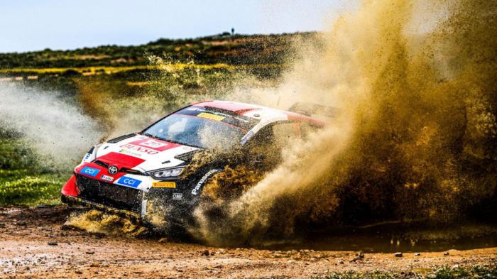 WRC Ιταλίας: Σκληρό μπρα ντε φερ ανάμεσα σε Ogier και Lappi 