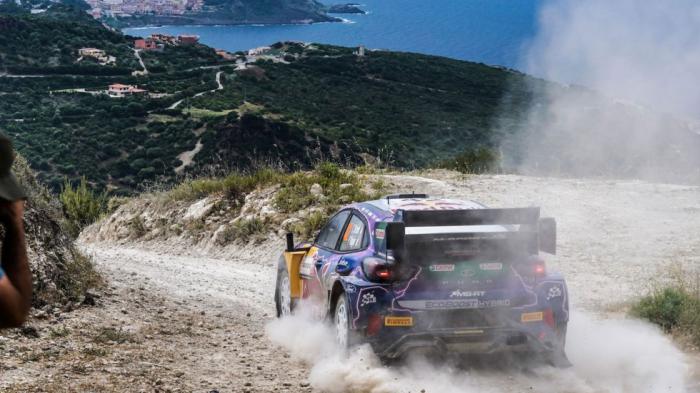 Ο Ιρλανδός Craig Breen βρίσκεται στη δεύτερη θέση έχοντας προβάδισμα 20 δλ. από τον τρίτο Dani Sordo. Ο Ιρλανδός Craig Breen βρίσκεται στη δεύτερη θέση έχοντας προβάδισμα 20 δλ. από τον τρίτο Dani Sordo.
