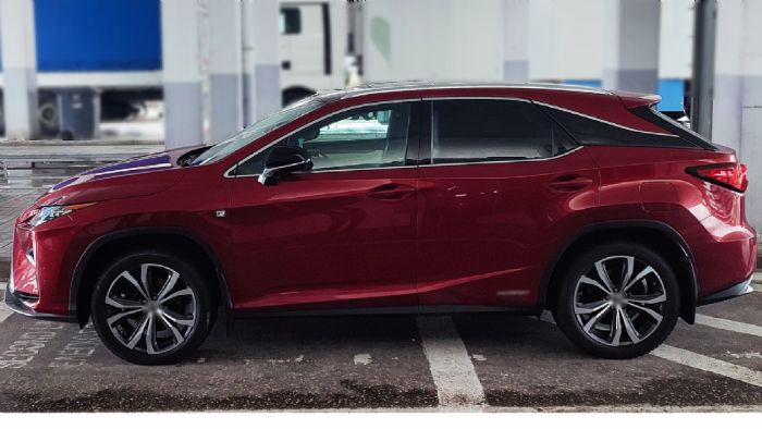 Πήγε να περάσει από τον Έβρο με Lexus κλεμμένη στην Σουηδία Πήγε να περάσει από τον Έβρο με Lexus κλεμμένη στην Σουηδία