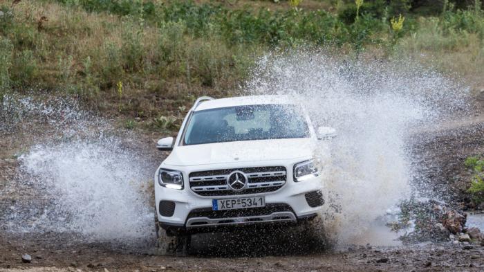 Δοκιμή: Mercedes GLB 180 | Premium από τη «αρχική», πάει αέρα & εκτός δρόμου 