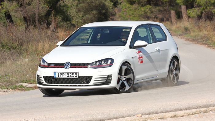 Κοφτερά, φιλικά ακόμα και στο όριο τόσο το Golf GTI Performance, όσο και το GTD. Το ηλεκτρονικά ελεγχόμενο διαφορικό του GTI Performance συμβάλλει στα δυναμικά χαρακτηριστικά του αυτοκινήτου. Ομοίως κ