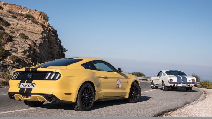 Ως GT η Mustang των 5λίτρων εντυπωσιάζει. Παράλληλα δεν είναι αδιάφορη εφόσον ο οδηγός της έχει πιο σπορ βλέψεις. Απλά και σε αυτό, ένα αυτοκίνητο με έντονο χαρακτήρα όπως η Mustang, θέλει τον τρόπο τ