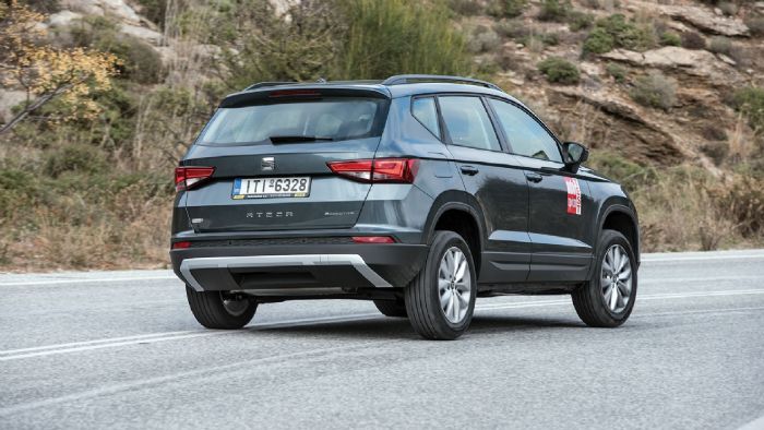 Η ανάρτηση του SEAT Αteca είναι σφιχτή και ορίζει σε μεγάλο βαθμό την «ζωντανή» και άκρως ενδιαφέρουσα οδική του συμπεριφορά. Η ανάρτηση του SEAT Αteca είναι σφιχτή και ορίζει σε μεγάλο βαθμό την «ζωντανή» και άκρως ενδιαφέρουσα οδική του συμπεριφορά.
