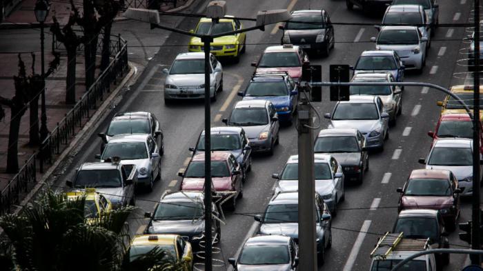 Μόνο 6 εταιρείες δεσμεύτηκαν την κατάργηση βενζίνης-diesel 