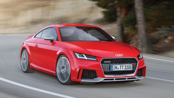 To Audi TT RS επίσης χρησιμοποεί το υγρού τύπου S Tronic των 7 σχέσεων. To Audi TT RS επίσης χρησιμοποεί το υγρού τύπου S Tronic των 7 σχέσεων.