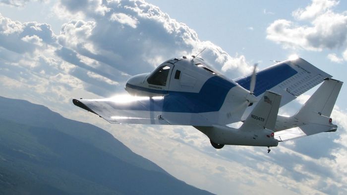 Τα ιπτάμενα αυτοκίνητα είναι ante portas και έτοιμα να βγουν στην αγορά μέσα στο 2015.