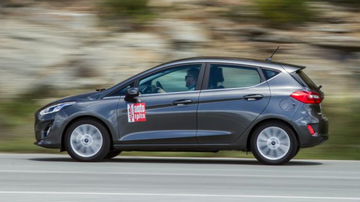 Ο 1.000άρης EcoBoost του Fiesta αρπάζει αμέσως από χαμηλά και παραμένει δυνατός σε όλο το φάσμα περιστροφής του. Ο 1.000άρης EcoBoost του Fiesta αρπάζει αμέσως από χαμηλά και παραμένει δυνατός σε όλο το φάσμα περιστροφής του.