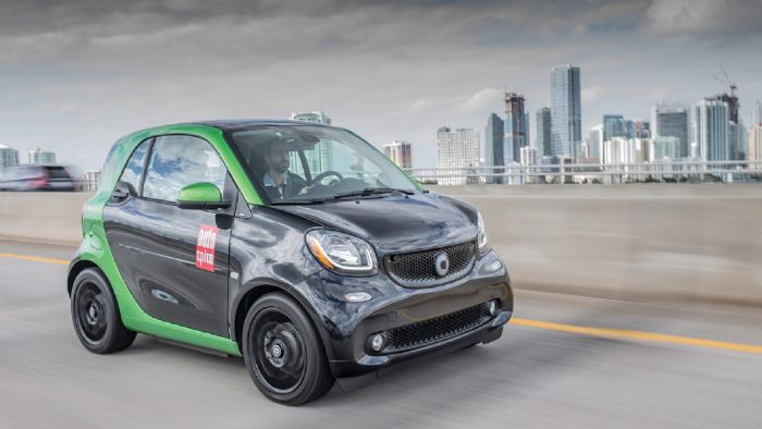 Η τέταρτη γενιάς του smart electric drive θα κυκλοφορήσει μέσα στους πρώτους μήνες του 2017. Η τέταρτη γενιάς του smart electric drive θα κυκλοφορήσει μέσα στους πρώτους μήνες του 2017.