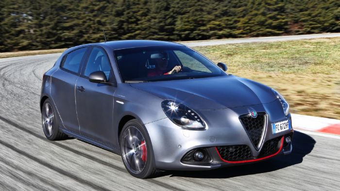 Επωφεληθείτε της προωθητικής ενέργειας της Alfa Romeo και κάντε δική σας την ανανεωμένη Giulietta με όφελος έως και 5.000 ευρώ.