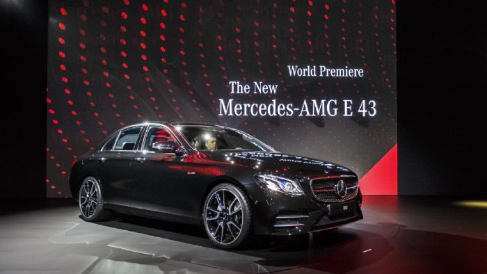 Στη Mercedes σχεδιάζουν να ανοίξουν αυτόνομα καταστήματα όπου θα πωλούνται τα μοντέλα της AMG.