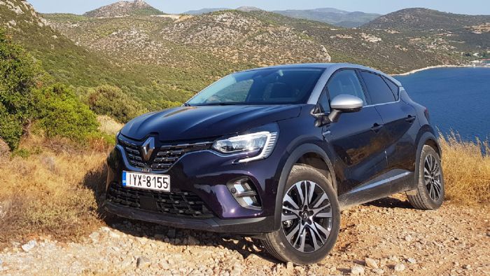 Το Renault Captur εκτός δρόμου και σε δύσβατα θα σε πάει πολύ πιο μακριά από οποιοδήποτε κοινό μικρό Crossover.