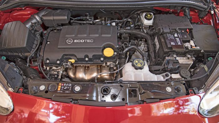 Ο 1.400άρης ατμοσφαιρικός Ecotec κινητήρας με τους 87 ίππους και τα 130 Nm ροπής στις 4.000 σ.α.λ. δε δείχνει να έχει ιδιαίτερο «νεύρο».